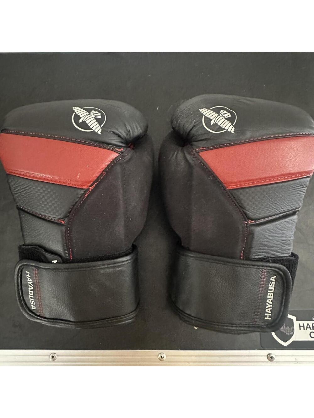 Hayabusa Tokushu Boxing Gloves 14oz Black Red Training Sparring Premium Gear